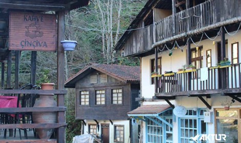 Double Huser – Pokut Turu